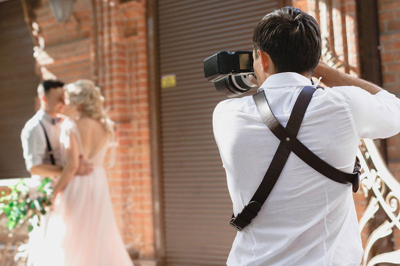 Retouching Do's and Don'ts for Wedding Photographers