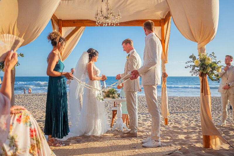 Best seasons to marry in Spain