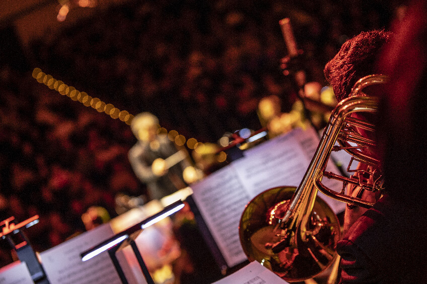 Professional photographer Alicante Costa Blanca - Photographing in Low Light and Silence 7 professional photographer Costa Blanca orchestra rehearsal