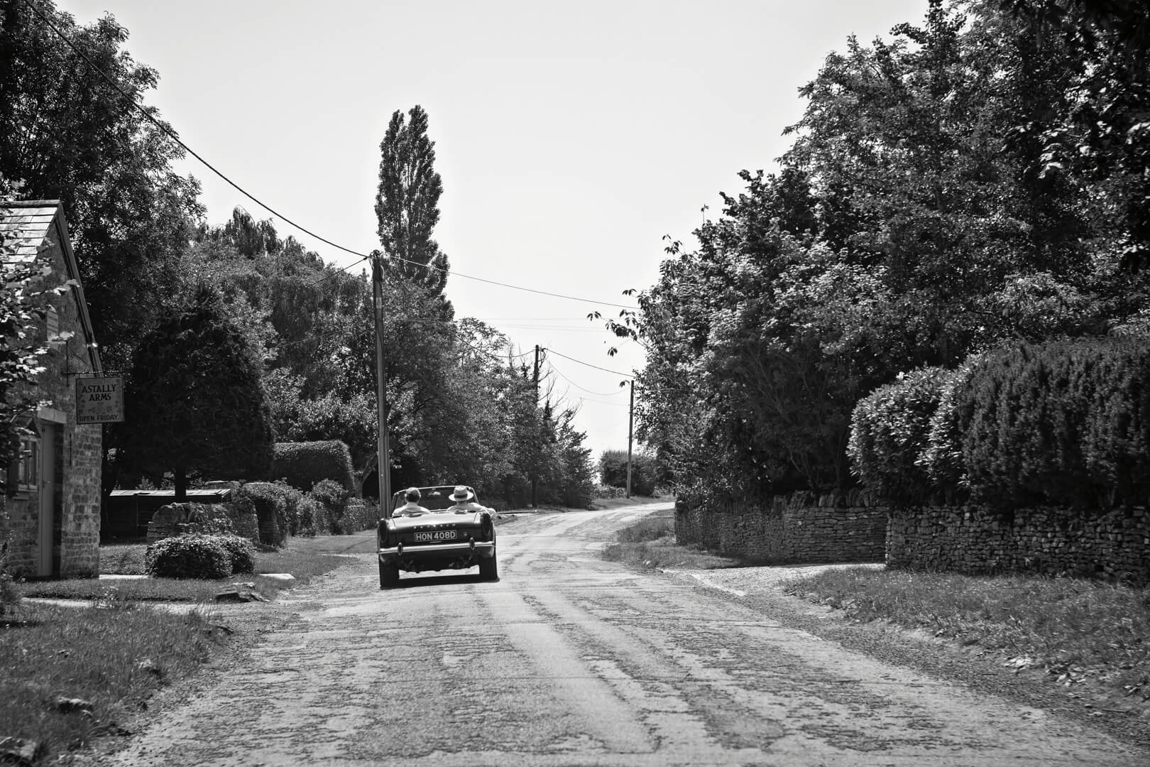 Cotswolds Wedding Photography | Destination Wedding Photographer from Alicante 5 Black and white wedding photography in the Cotswolds